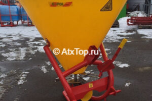 Разбрасыватель минеральных удобрений Лейка