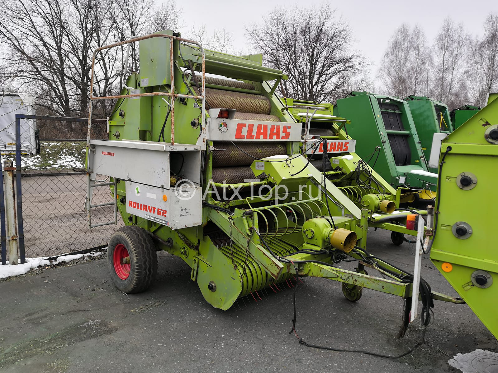 claas-rollant-62-39