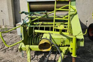 Claas Rollant 62