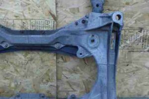 Изображение товара 41202 - 00041202 balka perednyaya BMW X5 2