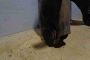 Изображение товара 598 - 00000598 rychag perednij levyj nizhnij Skoda Roomster 3