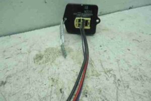 Изображение товара 671 - 00000671 rezistor otopitelya 2