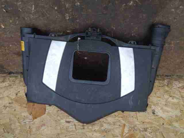 Изображение товара 1112 - 00001112 kryshka dvigatelya dekorativnaya Ford Scorpio