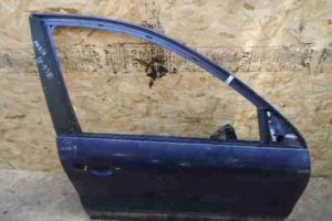 Изображение товара 4299 - 00004299 dver perednyaya pravaya 