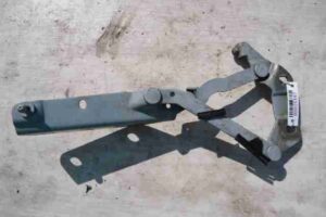 Изображение товара 5397 - 00005397 petlya kapota pravaya Audi A8