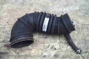 Изображение товара 5411 - 00005411 patrubok vozdushnogo filtra 