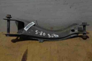 Изображение товара 5454 - 00005454 rychag zadnij levyj nizhnij Volvo 850