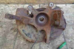 Изображение товара 5562 - 00005562 kulak povorotnyj pravyj Audi Q7