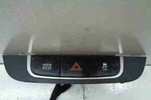 Изображение товара 7821 - 00007821 knopka avarijnoj signalizatsii Mercedes CLA