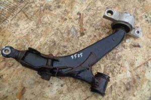 Изображение товара 15221 - 00015221 rychag perednij pravyj nizhnij Chevrolet Trailblazer