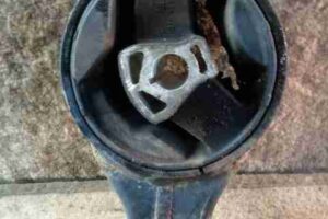 Изображение товара 15698 - 00015698 podushka krepleniya kpp 