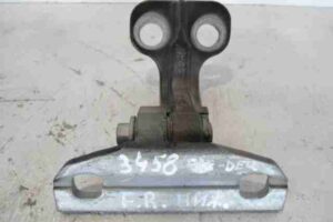 Изображение товара 15817 - 00015817 petlya dveri perednyaya Audi A8