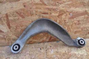 Изображение товара 15852 - 00015852 rychag zadnij levyj verkhnij 