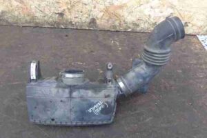 Изображение товара 17473 - 00017473 rezonator vozdushnogo filtra Peugeot 306