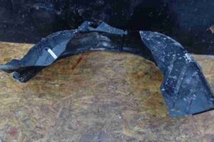 Изображение товара 18111 - 00018111 podkrylok perednij levyj 