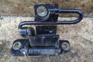 Изображение товара 18388 - 00018388 petlya dveri zadnyaya Toyota Carina E