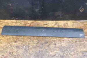 Изображение товара 19058 - 00019058 nakladka dveri (molding) Fiat Brava