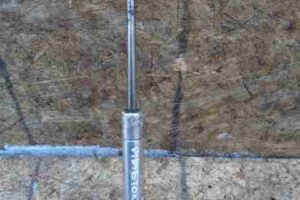 Изображение товара 19407 - 00019407 amortizator kryshki bagazhnika Toyota Carina E