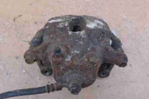 Изображение товара 19874 - 00019874 support perednij levyj Renault Sandero