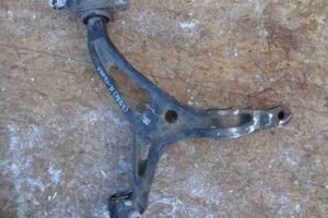 Изображение товара 19912 - 00019912 rychag perednij pravyj nizhnij Ford Transit Connect