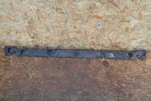 Изображение товара 21083 - 00021083 porog plastikovyj pravyj 