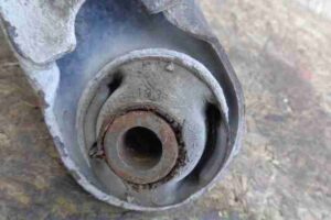 Изображение товара 21513 - 00021513 rychag perednij pravyj nizhnij 3