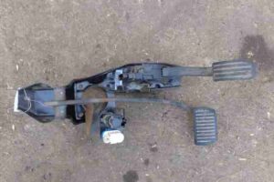 Изображение товара 22175 - 00022175 pedalnyj uzel Volvo 440