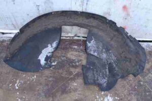 Изображение товара 22355 - 00022355 podkrylok perednij pravyj Volvo XC70