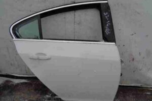 Изображение товара 22409 - 00022409 dver zadnyaya pravaya 