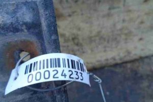 Изображение товара 24233 - 00024233 nakladka perednego levogo kryla Audi TT 3