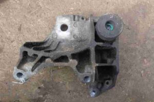 Изображение товара 24730 - 00024730 kronshtejn dvigatelya Volvo 440