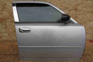 Изображение товара 25693 - 00025693 dver perednyaya pravaya 