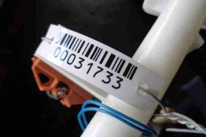 Изображение товара 31733 - 00031733 datchik urovnya topliva Audi TT 3