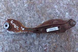 Изображение товара 32883 - 00032883 rychag zadnij levyj Renault Sandero