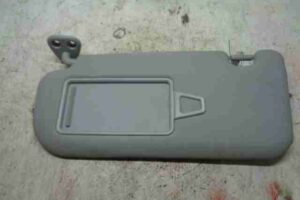 Изображение товара 32981 - 00032981 kozyrek solntsezaschitnyj Mercedes CLA