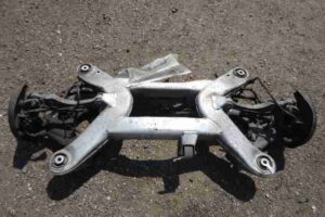 Изображение товара 33107 - 00033107 balka zadnyaya 