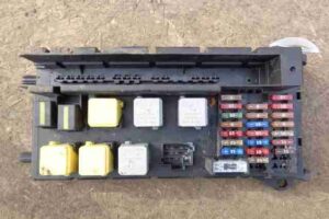 Изображение товара 36805 - 00036805 blok predokhranitelej Fiat Brava