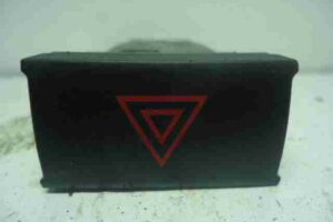 Изображение товара 37823 - 00037823 knopka avarijnoj signalizatsii 