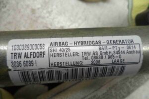 Изображение товара 38672 - 00038672 podushka bezopasnosti potolochnaya levaya 