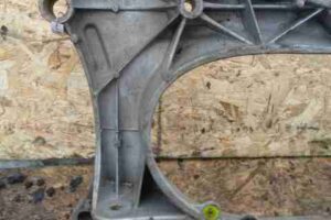 Изображение товара 39228 - 00039228 balka perednyaya Chevrolet Trailblazer 1