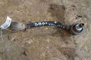 Изображение товара 40534 - 00040534 rychag zadnij levyj Toyota Corolla Matrix