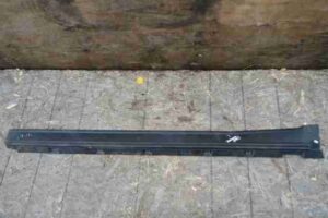 Изображение товара 43888 - 00043888 porog plastikovyj levyj Skoda Yeti