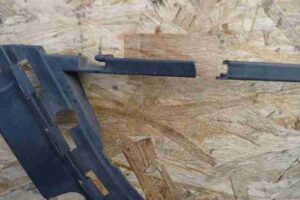 Изображение товара 44091 - 00044091 deflektor radiatora 2