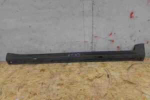 Изображение товара 44106 - 00044106 porog plastikovyj pravyj Peugeot 306