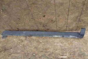 Изображение товара 44838 - 00044838 porog plastikovyj pravyj Renault Sandero