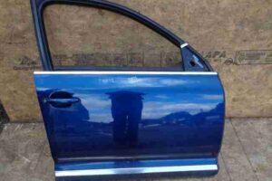 Изображение товара 45098 - 00045098 dver perednyaya pravaya Toyota Corolla Matrix