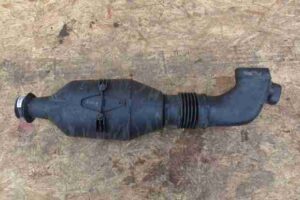 Изображение товара 45791 - 00045791 patrubok vozdushnogo filtra Chrysler Sebring