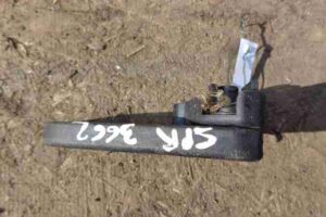 Изображение товара 45912 - 00045912 ruchka otkryvaniya kapota Fiat Brava