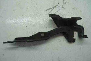 Изображение товара 45915 - 00045915 petlya kapota levaya Citroen Berlingo