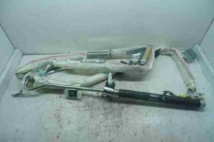 Изображение товара 46923 - 00046923 podushka bezopasnosti potolochnaya levaya Volkswagen Amarok